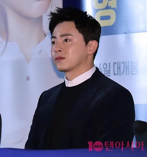 Cho Jung-seok — Hyung Press Screening