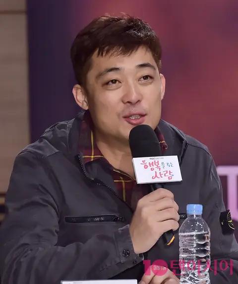 Lee Seong-jun — The Person Who Gives Happiness
