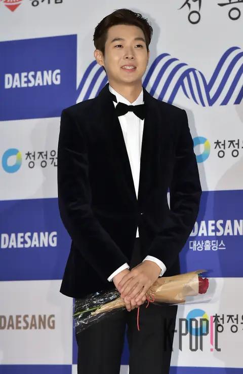 Choi Woo-shik — Blue Dragon Film Awards