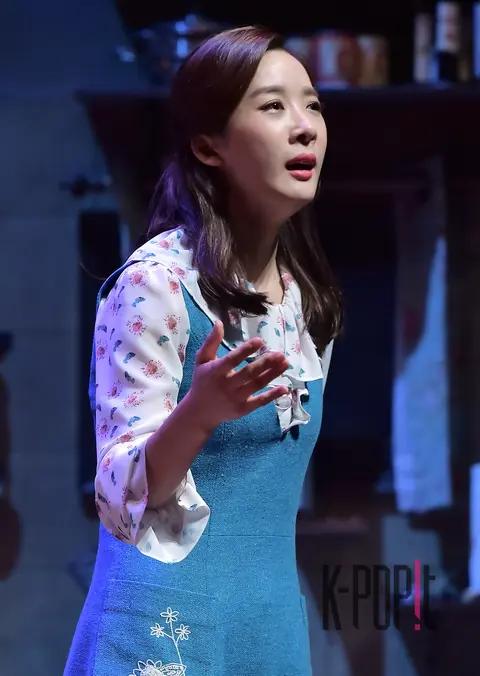 Lee Chung-ah — Flower of Evil Press Call
