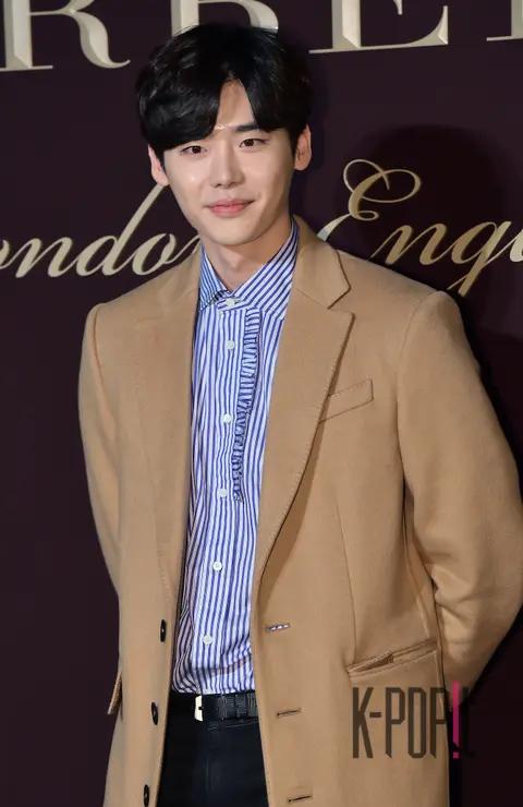 Lee Jong-suk — Launch