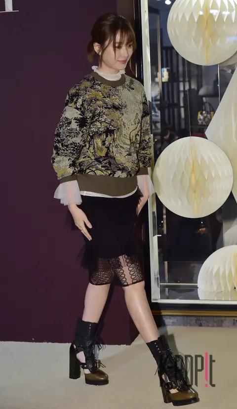 Han Hyo-joo — Launch