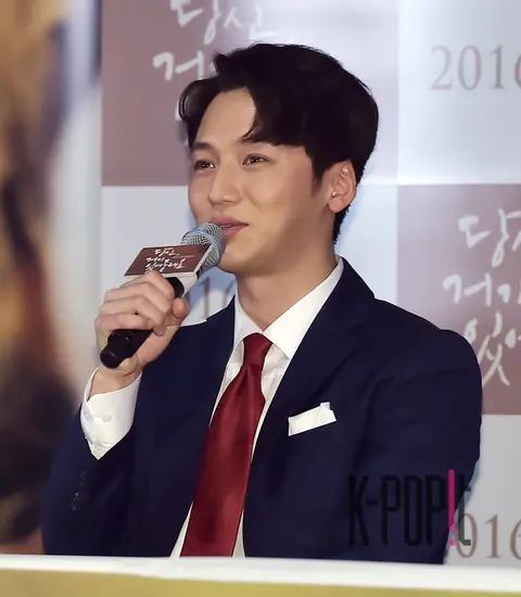Byun Yo-han — Will You Be There Press Screening