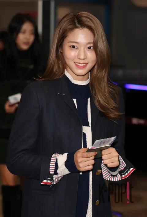 Seolhyun (AOA) — Airport
