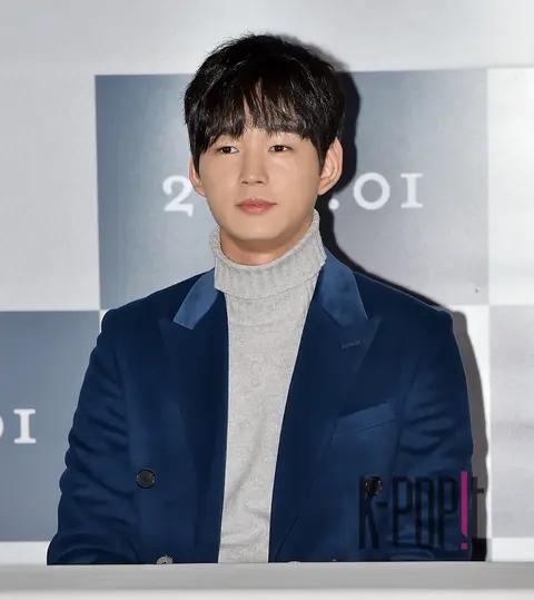 Lee Won-geun — Female Teacher Press Screening