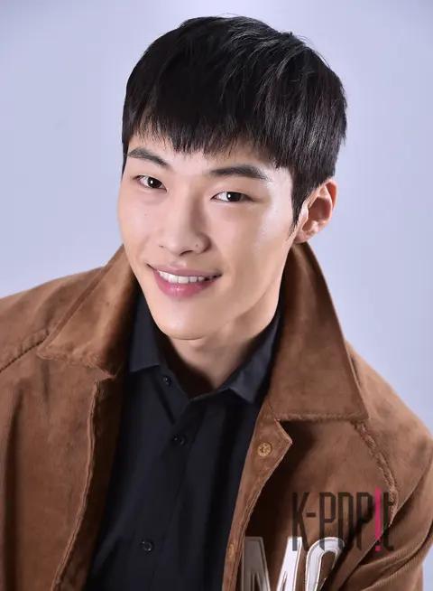 Interview — Woo Do-hwan