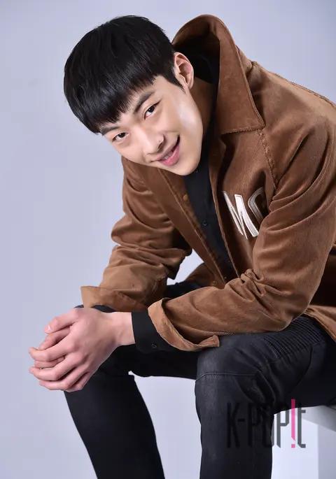 Interview — Woo Do-hwan — 2016-12-22