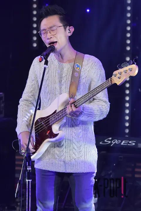 Deok-won — Jeong Yumi Public Broadcast — 2016-12-27