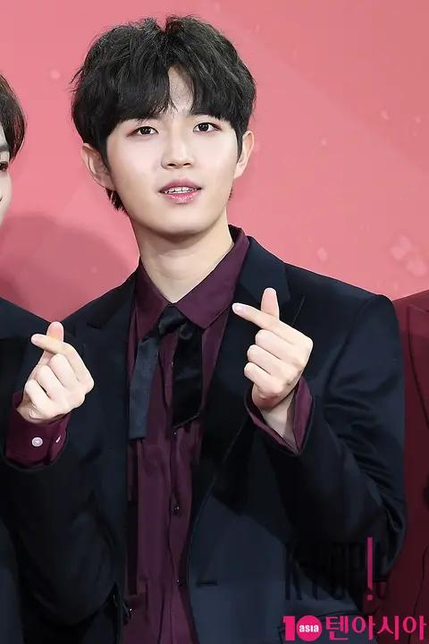 Wanna One, Kim Jaehwan — Melon Music Awards