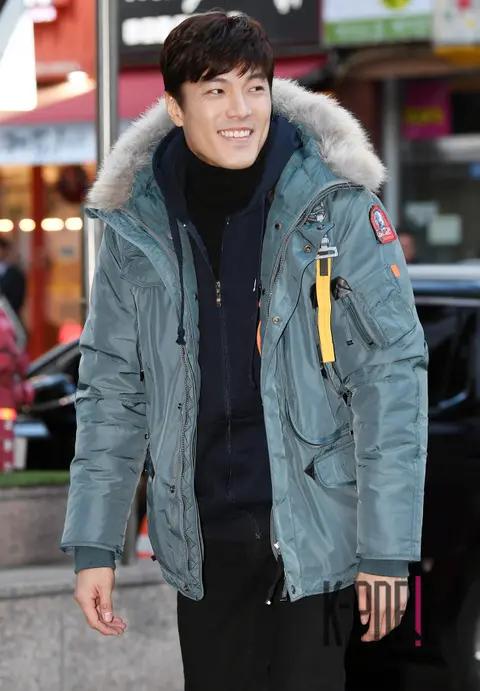 Lee Jae-yoon — tvN Revolutionary Love Wrap Party — 2017-12-04