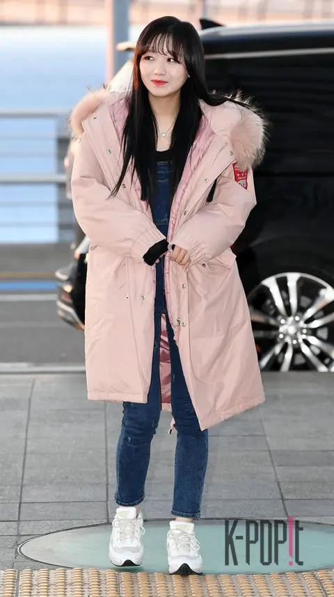 Lovelyz, Ryu Su-jung — Airport