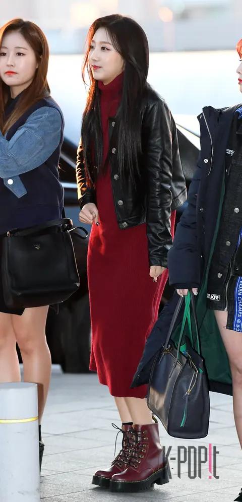 Lovelyz, Jung Ye-in — Airport