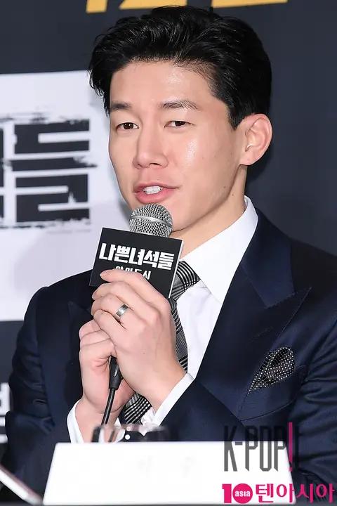 Kim Moo-yeol — Bad Guys Production Briefing