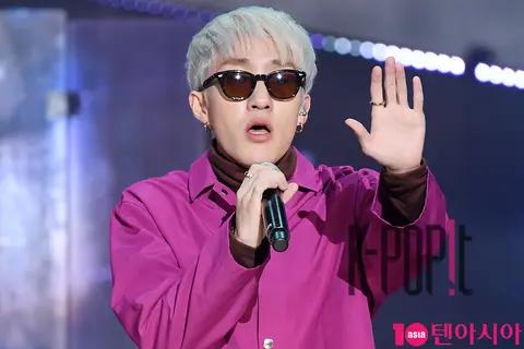 Zion.T — With Friends Concert
