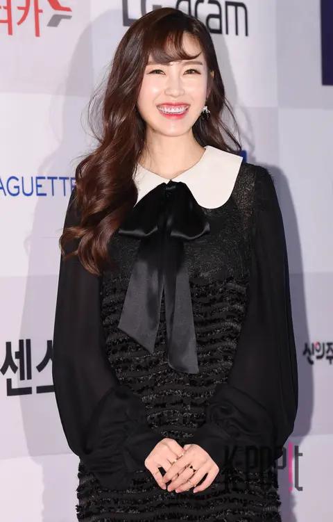 Jeon Hyo-sung — First Brand Awards