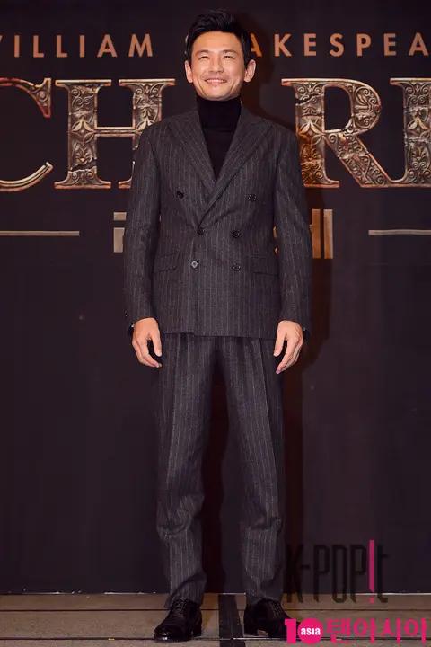 Hwang Jung-min — Richard III Production Briefing