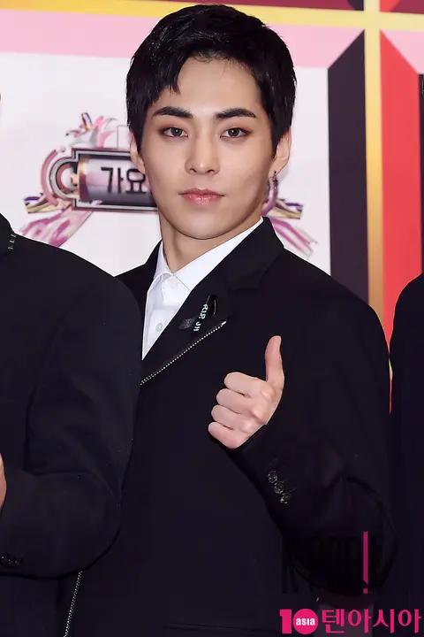 EXO, Xiumin (EXO) — KBS Song Festival