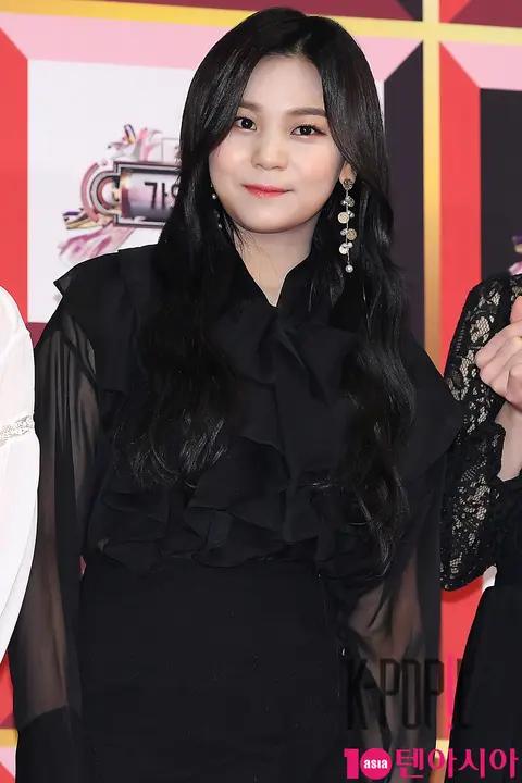 GFRIEND, Umji — KBS Song Festival