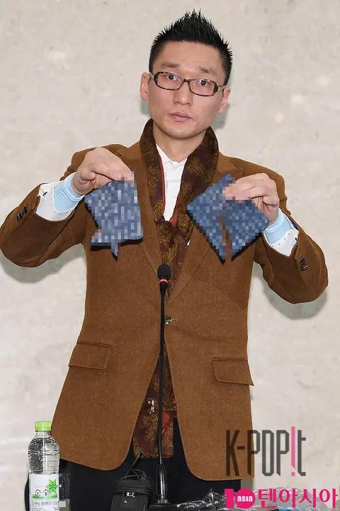 Wang Jin-jin — Nancy Lang Press Conference