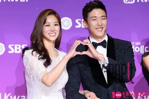 Jang Shin-young, Kang Kyung-joon — SBS Entertainment Awards