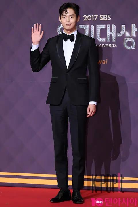 Park Seon-ho — SBS Drama Awards