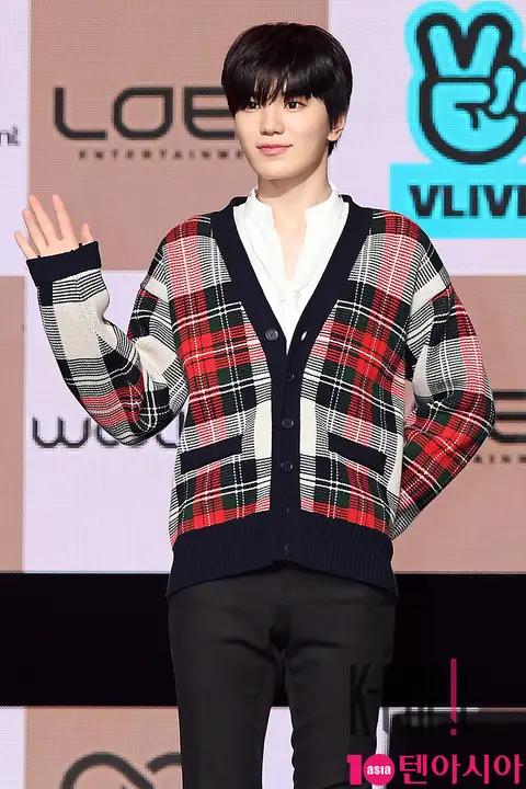 INFINITE, Sung Jong — INFINITE Showcase