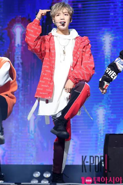 MXM, Lim Young-min — MXM Showcase