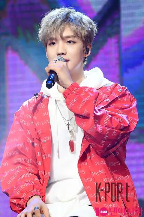 MXM, Lim Young-min — MXM Showcase