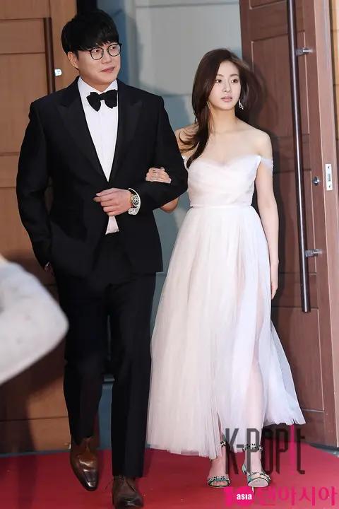 Sung Si-kyung, Kang So-ra — Golden Disc Awards Red Carpet