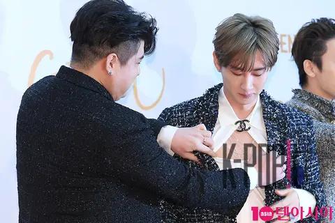 Super Junior, Shindong, Eunhyuk — Golden Disc Awards Red Carpet