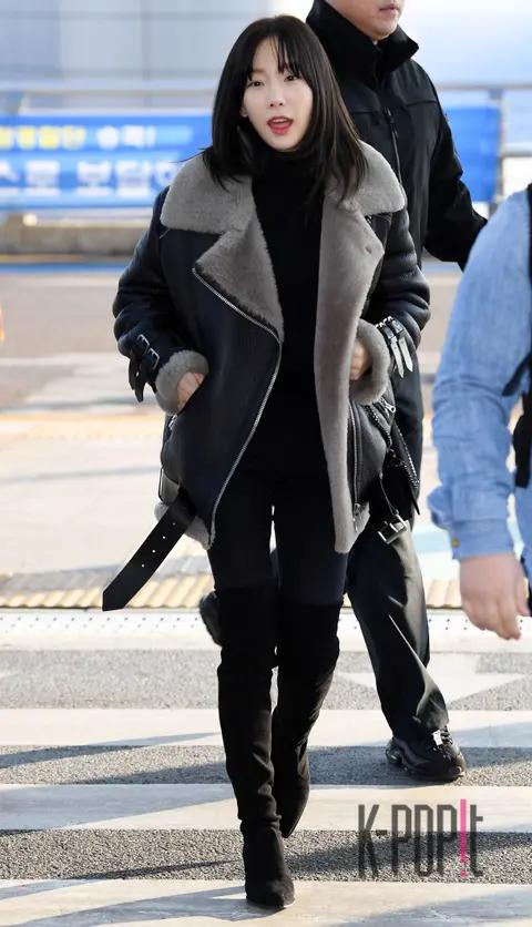 Girls' Generation, TAEYEON — Airport