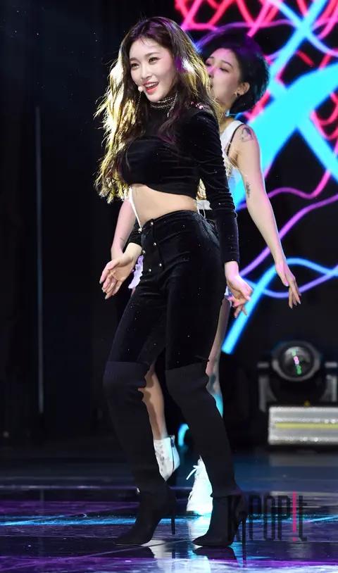 CHUNG HA — CHUNG HA Showcase
