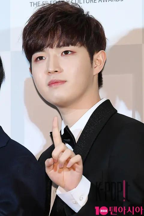 Wanna One, Kim Jaehwan — EDaily Culture Awards