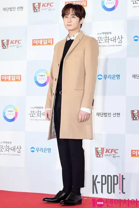 Heo Young-saeng — EDaily Culture Awards — 2018-01-23