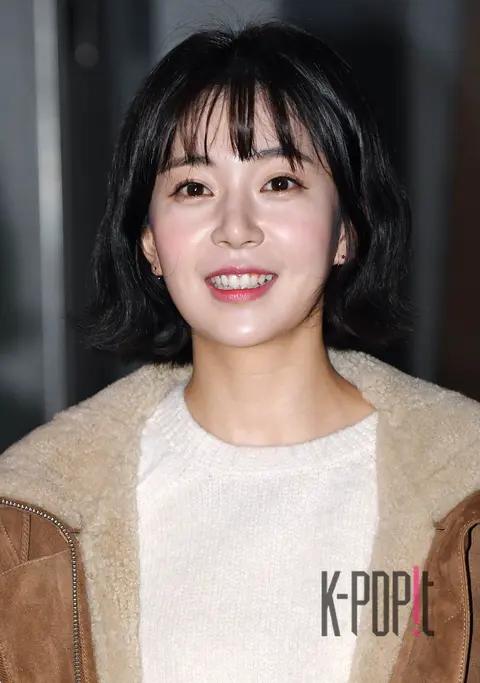 Baek Jin-hee — Jugglers Wrap Party