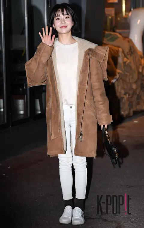 Baek Jin-hee — Jugglers Wrap Party
