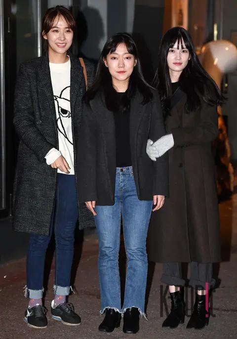 Shin Min-gyeong, Park Kyung-hye, Kim Se-rin — Jugglers Wrap Party