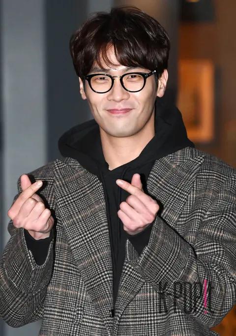 Choi Daniel — Jugglers Wrap Party