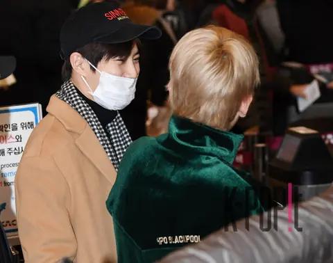 EXO, Suho (EXO), Baekhyun — Airport