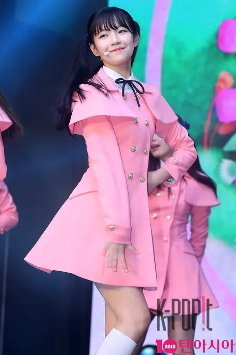fromis_9, Baek Ji-heon — fromis_9 Showcase