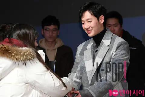 Kim Dong-wook — Along with the Gods GV