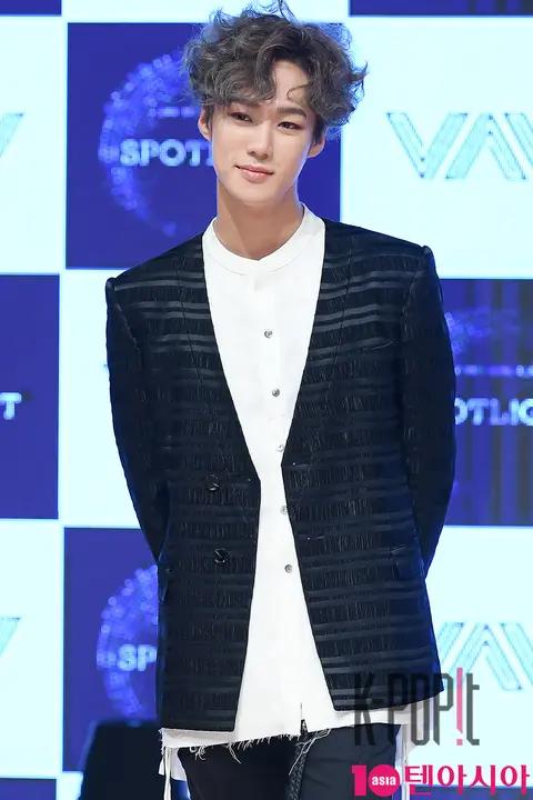 VAV, Aino — VAV Showcase