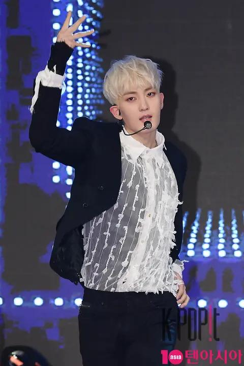 VAV, Jiwoo — VAV Showcase