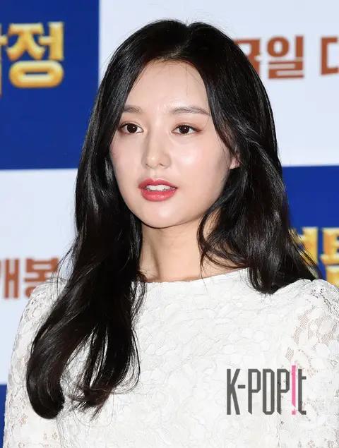 Kim Ji-won — Press Screening