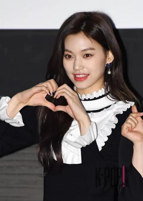 Weki Meki, Kim Do-yeon — Wiki Miki Moheit Premiere — 2018-02-01