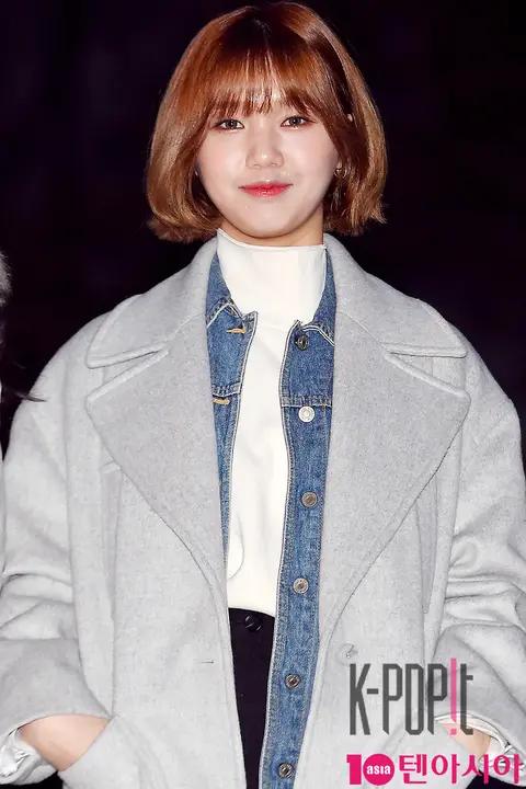 OH MY GIRL, Mimi — Music Bank Arrival