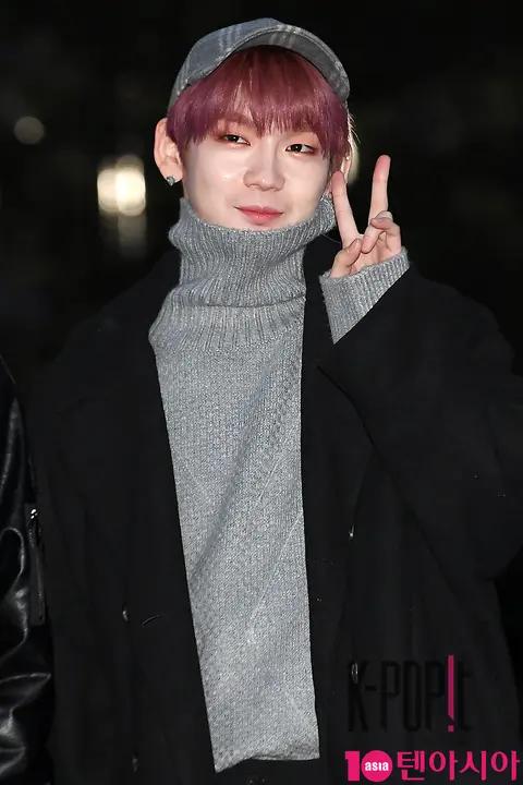 JBJ, Kenta — Music Bank Arrival