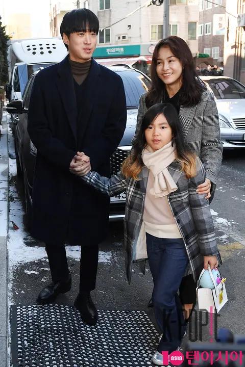 Tablo, Kang Hye-jung, Haru — Taeyang, Min Hyo-rin Wedding Guest