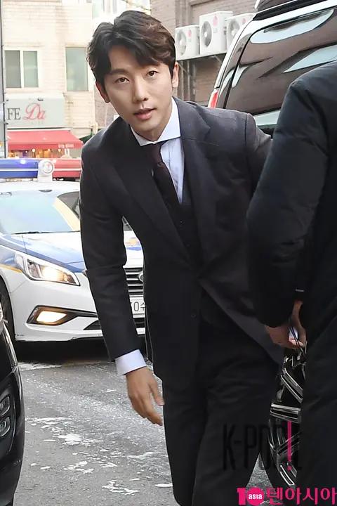 Ki Tae-young — Taeyang, Min Hyo-rin Wedding Guest — 2018-02-03