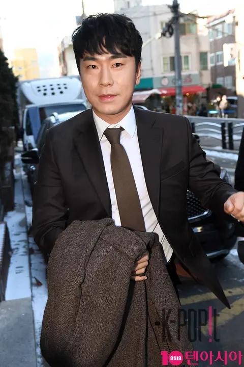 Lee Si-eon — Taeyang, Min Hyo-rin Wedding Guest